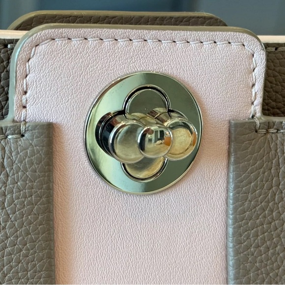 Louis Vuitton Astrid Calfskin Leather Bag - Picture 7 of 12